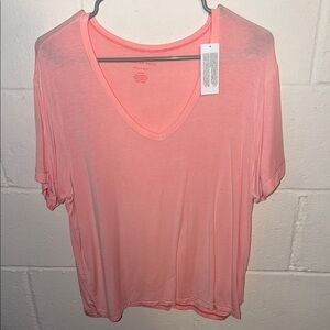 American Eagle Outfitters Coral V-Neck Tee